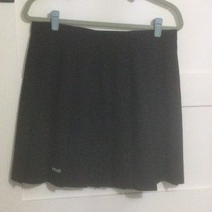 Vintage HEAD black tennis skirt. Size 16 33” waist